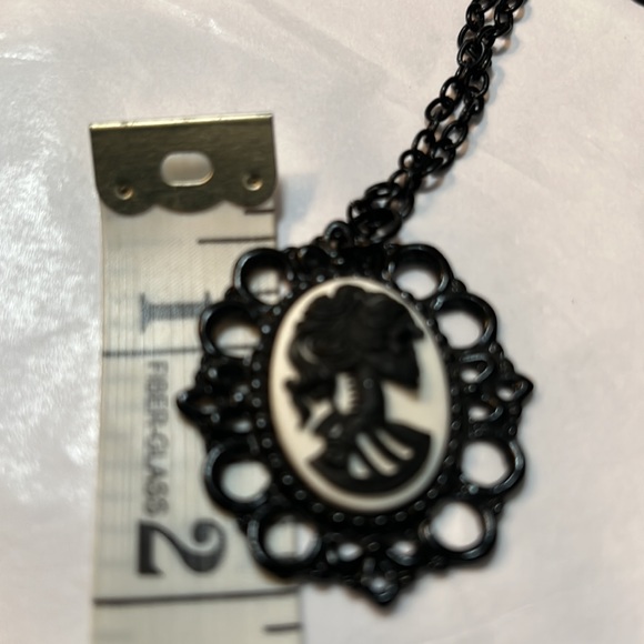 Halloween Skeleton Cameo Necklace - Picture 3 of 3